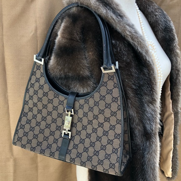 Gucci Handbags - 🥂 Vintage Gucci Bardot Hobo VGUC